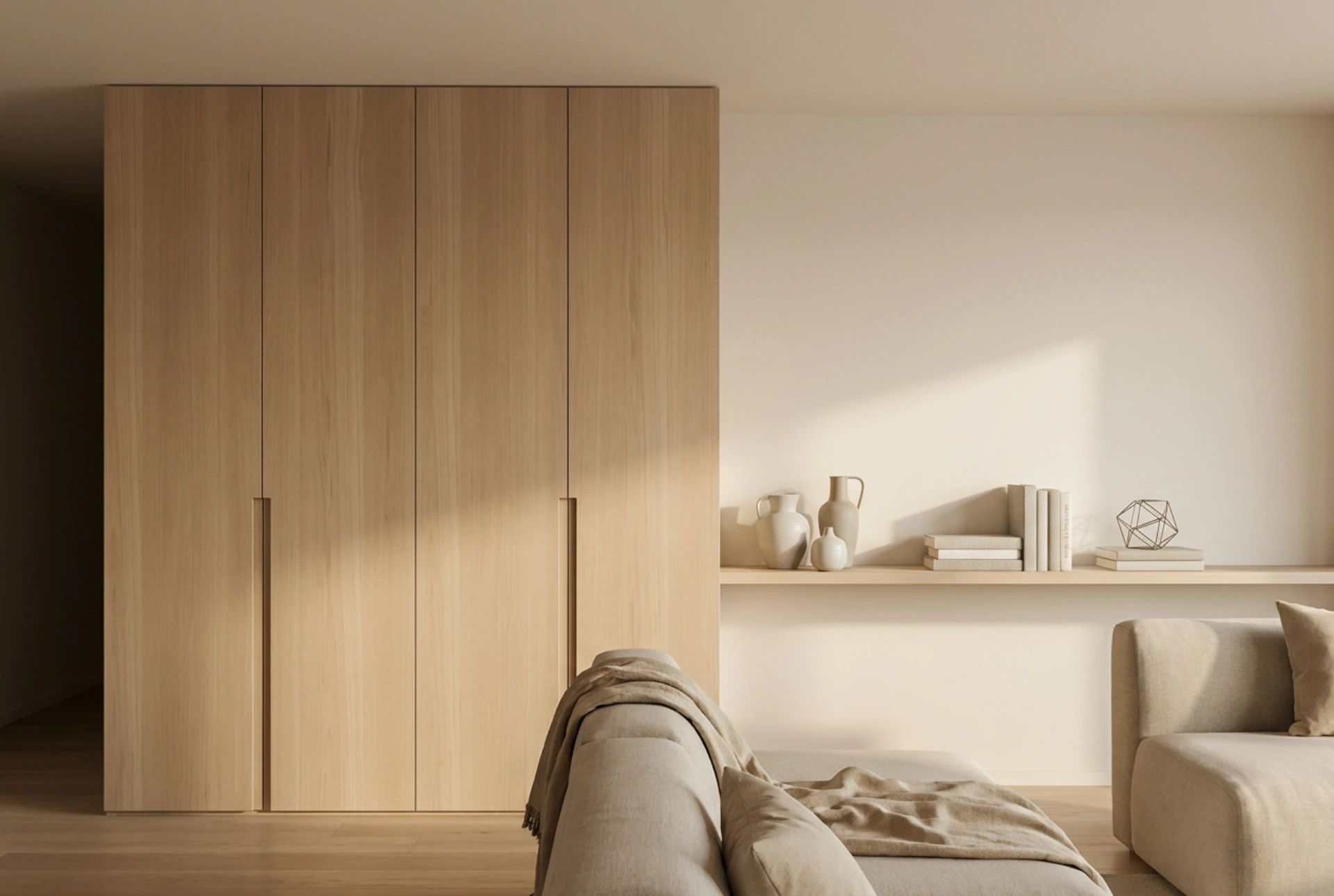 Stauraum im Wohnzimmer: So integrieren Sie Schränke für eine clevere Ordnung
